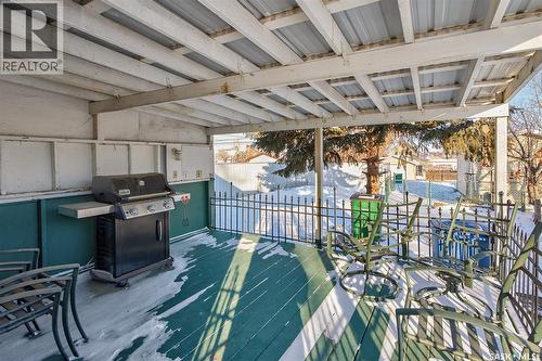 222 Lillooet Street W, Moose Jaw, SK - Outdoor