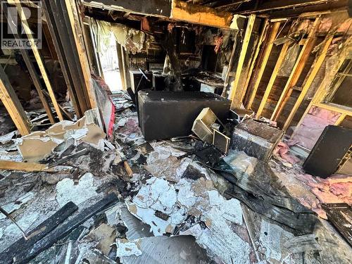 3506 16 Avenue Se, Calgary, AB - Indoor