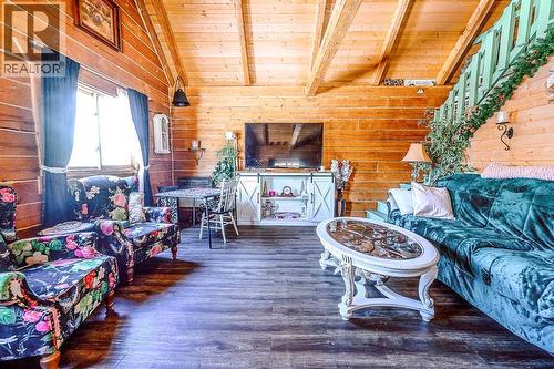 11401 800 Township, Rural Saddle Hills County, AB - Indoor