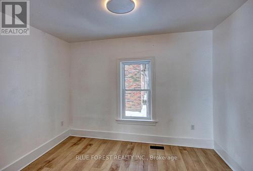 22 Cross Street, Chatham-Kent (Chatham), ON - Indoor Photo Showing Other Room