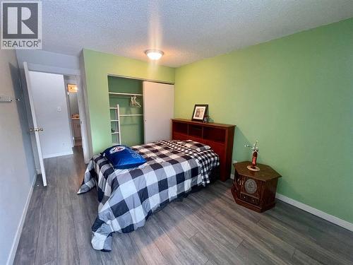 205A, 5611 10 Avenue, Edson, AB - Indoor Photo Showing Bedroom