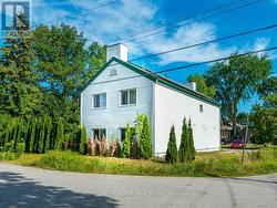 2 - 1015 ARNOLD STREET  Innisfil, ON L0L 1C0