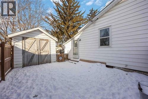 377 Shepherd Street, Sarnia, ON - Outdoor With Exterior