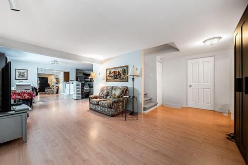 Sous-sol - 110 Rue Martel, Chambly, QC - Indoor Photo Showing Living Room