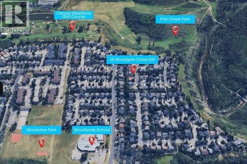 16 Woodgate Close Sw, Calgary, AB - Outdoor With View