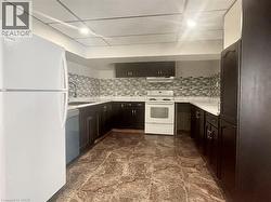 19 HAHN Place Unit# Lower  Kitchener, ON N2M 1R4