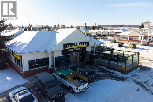 40 Hunters Gate, Okotoks, AB - Outdoor