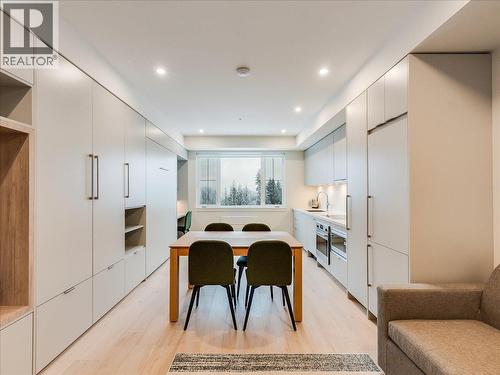 4280 Red Mountain Road Unit# 316  Rossland, BC V0G 1Y0