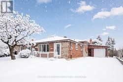 84 GOLDSBORO ROAD  Toronto (Humber Summit), ON M9L 1A7