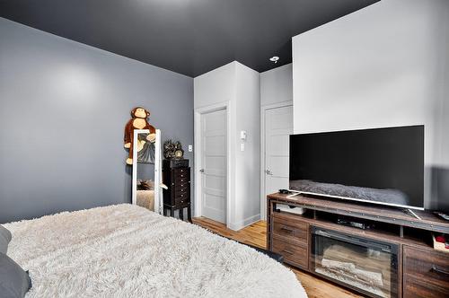 Chambre à coucher principale - 1855 Ch. Morrisson, Saint-Lin/Laurentides, QC - Indoor Photo Showing Bedroom