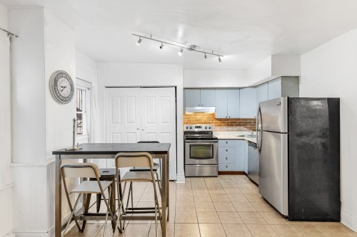 Cuisine - 5192  - 5194 Rue St-Dominique, Montréal (Le Plateau-Mont-Royal), QC - Indoor Photo Showing Kitchen
