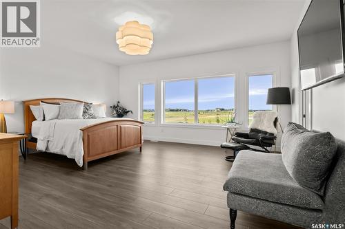 Grandview Trail, Corman Park Rm No. 344, SK - Indoor Photo Showing Bedroom