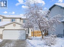 56 West Terrace Road  Cochrane, AB T4C 1S5