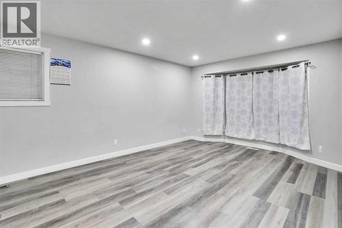 6081 Martingrove Road Ne, Calgary, AB - Indoor Photo Showing Other Room