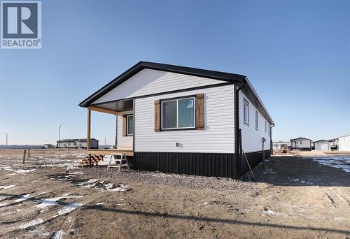 94 Meadowplace Drive, Brooks, AB - Outdoor With Exterior