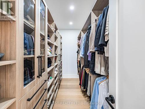 402 Niar Avenue, Mississauga, ON - Indoor With Storage