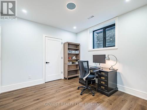 402 Niar Avenue, Mississauga, ON - Indoor Photo Showing Office