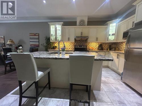 6 - 194 Donly Drive S, Norfolk, ON - Indoor Photo Showing Kitchen With Upgraded Kitchen