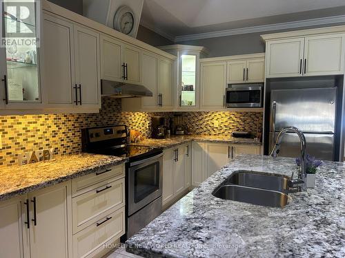 6 - 194 Donly Drive S, Norfolk, ON - Indoor Photo Showing Kitchen With Double Sink With Upgraded Kitchen