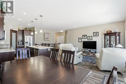 2 433 Palmer Crescent, Warman, SK - Indoor