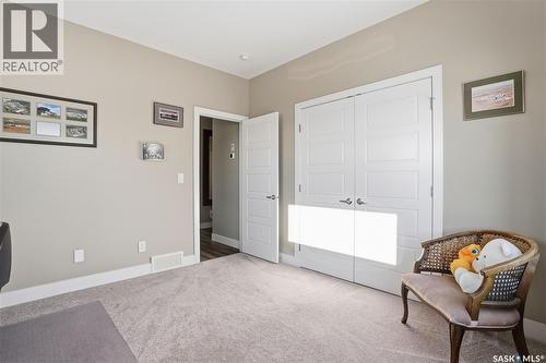 2 433 Palmer Crescent, Warman, SK - Indoor