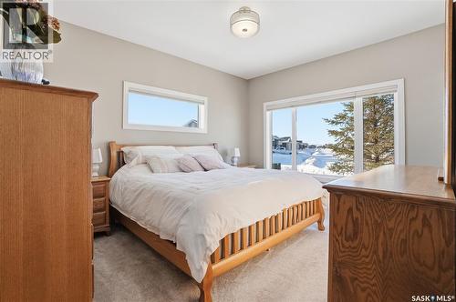 2 433 Palmer Crescent, Warman, SK - Indoor Photo Showing Bedroom