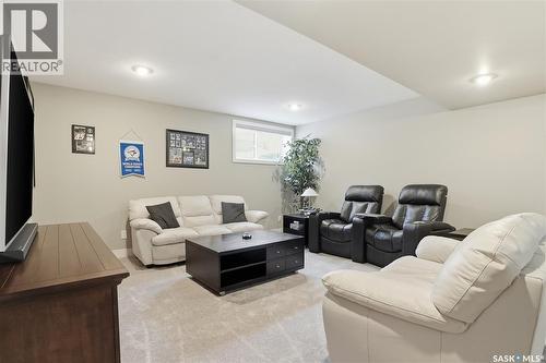 2 433 Palmer Crescent, Warman, SK - Indoor