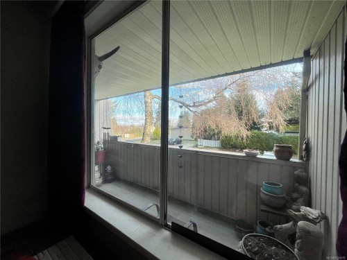 205-377 Dogwood St, Campbell River, BC -  Photo Showing Other Room
