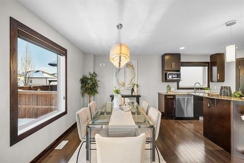 196 Hallfield Bay, Winnipeg, MB 