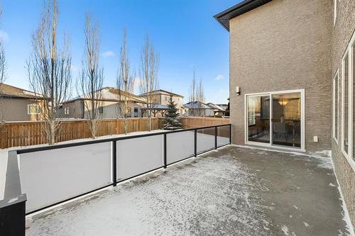 196 Hallfield Bay, Winnipeg, MB 