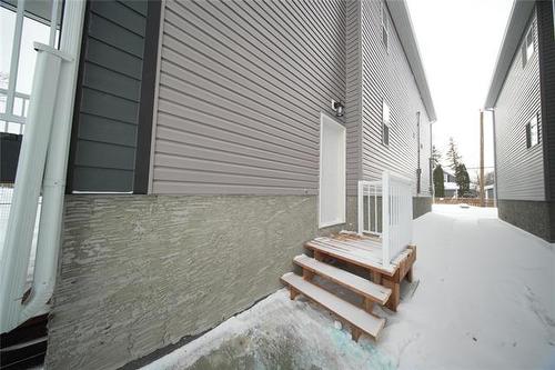 412 Superior Ave, Selkirk, MB 