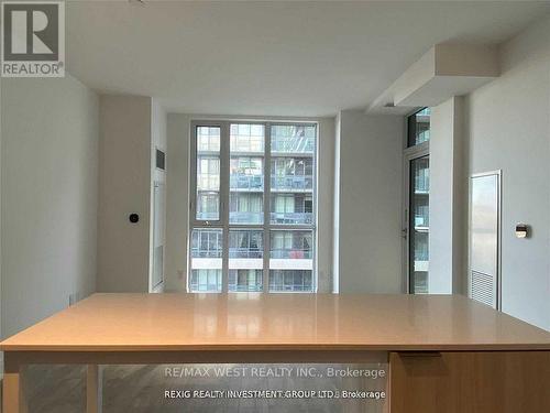 404 - 70 Annie Craig Drive, Toronto, ON - Indoor Photo Showing Other Room