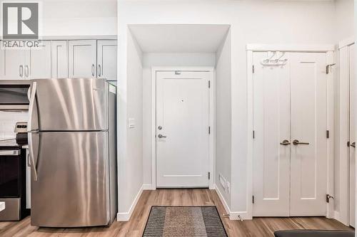 316, 200 Shawnee Square Sw, Calgary, AB - Indoor Photo Showing Other Room