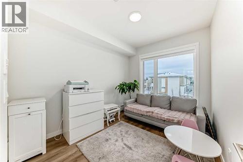 316, 200 Shawnee Square Sw, Calgary, AB - Indoor