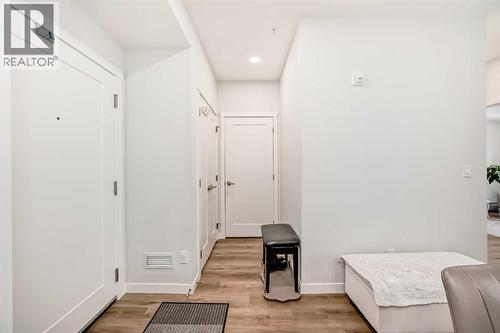 316, 200 Shawnee Square Sw, Calgary, AB - Indoor