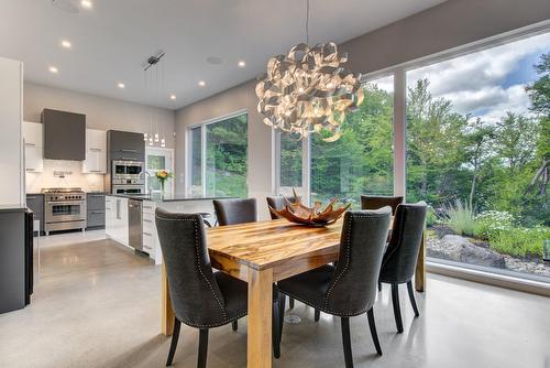 Salle à manger - 4220 Rue Des Monarques, Sainte-Adèle, QC - Indoor Photo Showing Dining Room