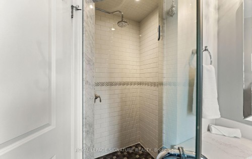 62 Burlingame Road, Toronto, ON - Indoor Photo Showing Bathroom