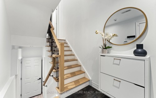 62 Burlingame Road, Toronto, ON - Indoor Photo Showing Other Room