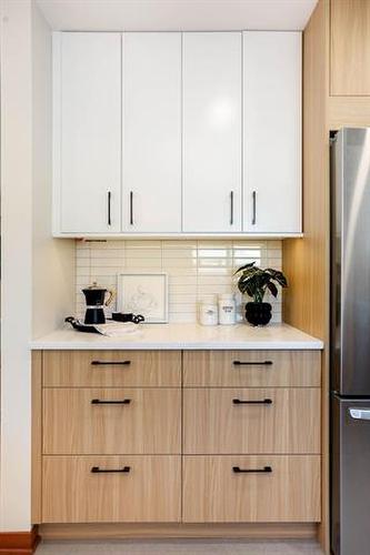 239 Sansome Ave, Winnipeg, MB 