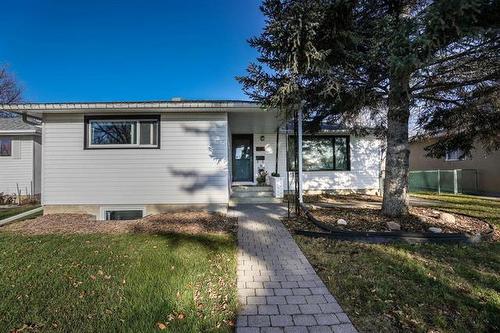 239 Sansome Ave, Winnipeg, MB 