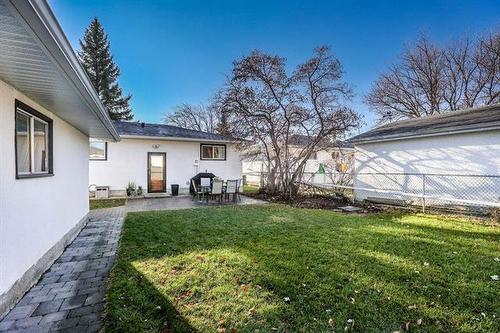 239 Sansome Ave, Winnipeg, MB 