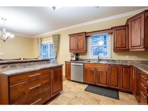 35 Rankine St, Fredericton, NB 