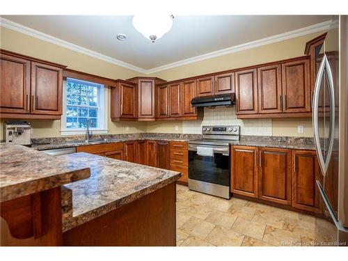 35 Rankine St, Fredericton, NB 