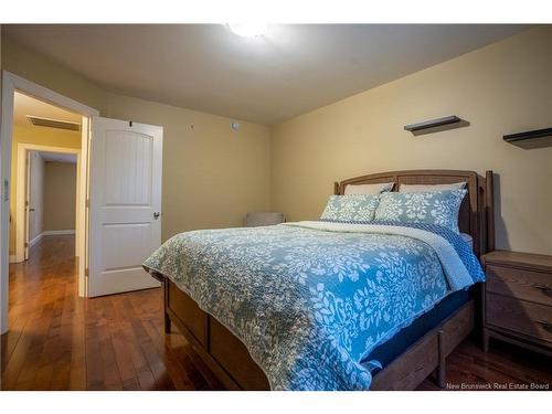 35 Rankine St, Fredericton, NB 