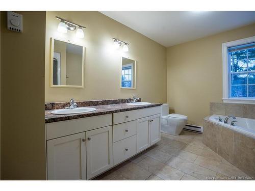 35 Rankine St, Fredericton, NB 