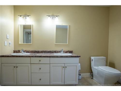 35 Rankine St, Fredericton, NB 