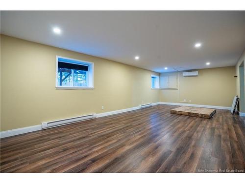 35 Rankine St, Fredericton, NB 