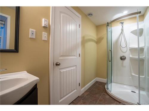 35 Rankine St, Fredericton, NB 