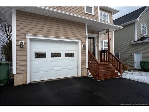 35 Rankine St, Fredericton, NB 