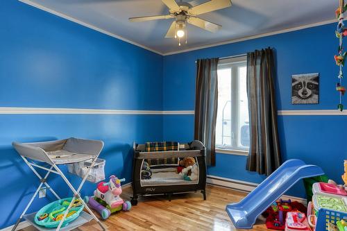 Chambre à coucher - 820 211E Rue, Shawinigan, QC - Indoor